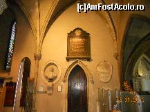 [P12] Dublin - St. Patrick's Cathedral -  in stanga in medalion, bustul lui Jonathan Swift. » foto by Diaura*
 - 
<span class="allrVoted glyphicon glyphicon-heart hidden" id="av406872"></span>
<a class="m-l-10 hidden" id="sv406872" onclick="voting_Foto_DelVot(,406872,4261)" role="button">șterge vot <span class="glyphicon glyphicon-remove"></span></a>
<a id="v9406872" class=" c-red"  onclick="voting_Foto_SetVot(406872)" role="button"><span class="glyphicon glyphicon-heart-empty"></span> <b>LIKE</b> = Votează poza</a> <img class="hidden"  id="f406872W9" src="/imagini/loader.gif" border="0" /><span class="AjErrMes hidden" id="e406872ErM"></span>