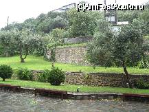 [P13] gradina in ploaia de septembrie (cu soare) » foto by gcorneille*
 - 
<span class="allrVoted glyphicon glyphicon-heart hidden" id="av37213"></span>
<a class="m-l-10 hidden" id="sv37213" onclick="voting_Foto_DelVot(,37213,4275)" role="button">șterge vot <span class="glyphicon glyphicon-remove"></span></a>
<a id="v937213" class=" c-red"  onclick="voting_Foto_SetVot(37213)" role="button"><span class="glyphicon glyphicon-heart-empty"></span> <b>LIKE</b> = Votează poza</a> <img class="hidden"  id="f37213W9" src="/imagini/loader.gif" border="0" /><span class="AjErrMes hidden" id="e37213ErM"></span>
