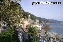 [P20] Din Monterosso:in zare se vad Vernazza, Corniglia, Manarola » foto by chrismo
 - 
<span class="allrVoted glyphicon glyphicon-heart hidden" id="av64026"></span>
<a class="m-l-10 hidden" id="sv64026" onclick="voting_Foto_DelVot(,64026,4285)" role="button">șterge vot <span class="glyphicon glyphicon-remove"></span></a>
<a id="v964026" class=" c-red"  onclick="voting_Foto_SetVot(64026)" role="button"><span class="glyphicon glyphicon-heart-empty"></span> <b>LIKE</b> = Votează poza</a> <img class="hidden"  id="f64026W9" src="/imagini/loader.gif" border="0" /><span class="AjErrMes hidden" id="e64026ErM"></span>