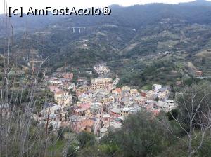 [P19] Monterosso - orașul vechi văzut de la Mănăstire.  » foto by Aurici
 - 
<span class="allrVoted glyphicon glyphicon-heart hidden" id="av967116"></span>
<a class="m-l-10 hidden" id="sv967116" onclick="voting_Foto_DelVot(,967116,4285)" role="button">șterge vot <span class="glyphicon glyphicon-remove"></span></a>
<a id="v9967116" class=" c-red"  onclick="voting_Foto_SetVot(967116)" role="button"><span class="glyphicon glyphicon-heart-empty"></span> <b>LIKE</b> = Votează poza</a> <img class="hidden"  id="f967116W9" src="/imagini/loader.gif" border="0" /><span class="AjErrMes hidden" id="e967116ErM"></span>