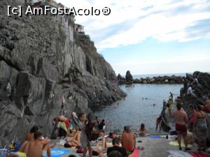 [P11] Manarola vazuta de jos » foto by anuca27
 - 
<span class="allrVoted glyphicon glyphicon-heart hidden" id="av742180"></span>
<a class="m-l-10 hidden" id="sv742180" onclick="voting_Foto_DelVot(,742180,4285)" role="button">șterge vot <span class="glyphicon glyphicon-remove"></span></a>
<a id="v9742180" class=" c-red"  onclick="voting_Foto_SetVot(742180)" role="button"><span class="glyphicon glyphicon-heart-empty"></span> <b>LIKE</b> = Votează poza</a> <img class="hidden"  id="f742180W9" src="/imagini/loader.gif" border="0" /><span class="AjErrMes hidden" id="e742180ErM"></span>