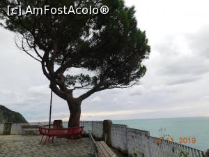 [P17] Unul dintre punctele de belvedere din Riomaggiore » foto by irinad
 - 
<span class="allrVoted glyphicon glyphicon-heart hidden" id="av1134422"></span>
<a class="m-l-10 hidden" id="sv1134422" onclick="voting_Foto_DelVot(,1134422,4285)" role="button">șterge vot <span class="glyphicon glyphicon-remove"></span></a>
<a id="v91134422" class=" c-red"  onclick="voting_Foto_SetVot(1134422)" role="button"><span class="glyphicon glyphicon-heart-empty"></span> <b>LIKE</b> = Votează poza</a> <img class="hidden"  id="f1134422W9" src="/imagini/loader.gif" border="0" /><span class="AjErrMes hidden" id="e1134422ErM"></span>