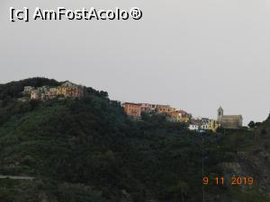 [P12] Satul Volastra, deasupra satului Corniglia » foto by irinad
 - 
<span class="allrVoted glyphicon glyphicon-heart hidden" id="av1139786"></span>
<a class="m-l-10 hidden" id="sv1139786" onclick="voting_Foto_DelVot(,1139786,4285)" role="button">șterge vot <span class="glyphicon glyphicon-remove"></span></a>
<a id="v91139786" class=" c-red"  onclick="voting_Foto_SetVot(1139786)" role="button"><span class="glyphicon glyphicon-heart-empty"></span> <b>LIKE</b> = Votează poza</a> <img class="hidden"  id="f1139786W9" src="/imagini/loader.gif" border="0" /><span class="AjErrMes hidden" id="e1139786ErM"></span>
