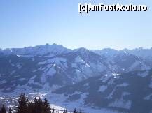 [P08] Zell am See - vedere catre Alpi. Jos se vede statiunea. » foto by presario
 - 
<span class="allrVoted glyphicon glyphicon-heart hidden" id="av69027"></span>
<a class="m-l-10 hidden" id="sv69027" onclick="voting_Foto_DelVot(,69027,4288)" role="button">șterge vot <span class="glyphicon glyphicon-remove"></span></a>
<a id="v969027" class=" c-red"  onclick="voting_Foto_SetVot(69027)" role="button"><span class="glyphicon glyphicon-heart-empty"></span> <b>LIKE</b> = Votează poza</a> <img class="hidden"  id="f69027W9" src="/imagini/loader.gif" border="0" /><span class="AjErrMes hidden" id="e69027ErM"></span>