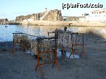 [P01] Camara de Lobos dimineata: cod pus la uscat (intre 8 si 10,5 euro/kg am vazut de vanzare intro vitrina din Funchal asa uscat) » foto by Delight
 - 
<span class="allrVoted glyphicon glyphicon-heart hidden" id="av257681"></span>
<a class="m-l-10 hidden" id="sv257681" onclick="voting_Foto_DelVot(,257681,4289)" role="button">șterge vot <span class="glyphicon glyphicon-remove"></span></a>
<a id="v9257681" class=" c-red"  onclick="voting_Foto_SetVot(257681)" role="button"><span class="glyphicon glyphicon-heart-empty"></span> <b>LIKE</b> = Votează poza</a> <img class="hidden"  id="f257681W9" src="/imagini/loader.gif" border="0" /><span class="AjErrMes hidden" id="e257681ErM"></span>