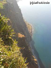 [P05] Cabo Girao: privire in directia Funchal » foto by Delight
 - 
<span class="allrVoted glyphicon glyphicon-heart hidden" id="av257688"></span>
<a class="m-l-10 hidden" id="sv257688" onclick="voting_Foto_DelVot(,257688,4289)" role="button">șterge vot <span class="glyphicon glyphicon-remove"></span></a>
<a id="v9257688" class=" c-red"  onclick="voting_Foto_SetVot(257688)" role="button"><span class="glyphicon glyphicon-heart-empty"></span> <b>LIKE</b> = Votează poza</a> <img class="hidden"  id="f257688W9" src="/imagini/loader.gif" border="0" /><span class="AjErrMes hidden" id="e257688ErM"></span>