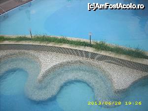 [P03] piscina vazuta de sus de la restaurant!!!  » foto by robertinaste
 - 
<span class="allrVoted glyphicon glyphicon-heart hidden" id="av436703"></span>
<a class="m-l-10 hidden" id="sv436703" onclick="voting_Foto_DelVot(,436703,4294)" role="button">șterge vot <span class="glyphicon glyphicon-remove"></span></a>
<a id="v9436703" class=" c-red"  onclick="voting_Foto_SetVot(436703)" role="button"><span class="glyphicon glyphicon-heart-empty"></span> <b>LIKE</b> = Votează poza</a> <img class="hidden"  id="f436703W9" src="/imagini/loader.gif" border="0" /><span class="AjErrMes hidden" id="e436703ErM"></span>