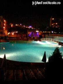[P20] piscina....din nou..se vede mai bine in acesta poza...nu este la fel cu precedenta am verificat » foto by VIO
 - 
<span class="allrVoted glyphicon glyphicon-heart hidden" id="av109171"></span>
<a class="m-l-10 hidden" id="sv109171" onclick="voting_Foto_DelVot(,109171,4294)" role="button">șterge vot <span class="glyphicon glyphicon-remove"></span></a>
<a id="v9109171" class=" c-red"  onclick="voting_Foto_SetVot(109171)" role="button"><span class="glyphicon glyphicon-heart-empty"></span> <b>LIKE</b> = Votează poza</a> <img class="hidden"  id="f109171W9" src="/imagini/loader.gif" border="0" /><span class="AjErrMes hidden" id="e109171ErM"></span>