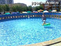 [P04] e...aceasta este piscina picilor ...bebelilor...vedeti o mamica cu puiul ei...si este undeva mai sus pozitionata ca cea mare... » foto by VIO
 - 
<span class="allrVoted glyphicon glyphicon-heart hidden" id="av109145"></span>
<a class="m-l-10 hidden" id="sv109145" onclick="voting_Foto_DelVot(,109145,4294)" role="button">șterge vot <span class="glyphicon glyphicon-remove"></span></a>
<a id="v9109145" class=" c-red"  onclick="voting_Foto_SetVot(109145)" role="button"><span class="glyphicon glyphicon-heart-empty"></span> <b>LIKE</b> = Votează poza</a> <img class="hidden"  id="f109145W9" src="/imagini/loader.gif" border="0" /><span class="AjErrMes hidden" id="e109145ErM"></span>