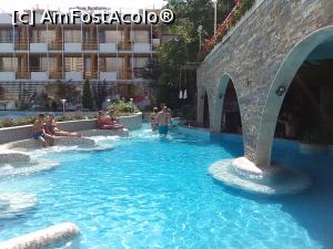 [P02] Barul de la piscina si jacuzzi » foto by dianamea
 - 
<span class="allrVoted glyphicon glyphicon-heart hidden" id="av789347"></span>
<a class="m-l-10 hidden" id="sv789347" onclick="voting_Foto_DelVot(,789347,4294)" role="button">șterge vot <span class="glyphicon glyphicon-remove"></span></a>
<a id="v9789347" class=" c-red"  onclick="voting_Foto_SetVot(789347)" role="button"><span class="glyphicon glyphicon-heart-empty"></span> <b>LIKE</b> = Votează poza</a> <img class="hidden"  id="f789347W9" src="/imagini/loader.gif" border="0" /><span class="AjErrMes hidden" id="e789347ErM"></span>