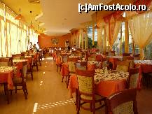 [P10] sala unde se serveste masa » foto by trush
 - 
<span class="allrVoted glyphicon glyphicon-heart hidden" id="av437623"></span>
<a class="m-l-10 hidden" id="sv437623" onclick="voting_Foto_DelVot(,437623,4294)" role="button">șterge vot <span class="glyphicon glyphicon-remove"></span></a>
<a id="v9437623" class=" c-red"  onclick="voting_Foto_SetVot(437623)" role="button"><span class="glyphicon glyphicon-heart-empty"></span> <b>LIKE</b> = Votează poza</a> <img class="hidden"  id="f437623W9" src="/imagini/loader.gif" border="0" /><span class="AjErrMes hidden" id="e437623ErM"></span>
