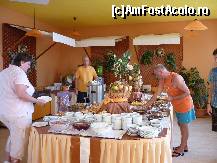[P11] sala destinata desertului :)  » foto by trush
 - 
<span class="allrVoted glyphicon glyphicon-heart hidden" id="av437625"></span>
<a class="m-l-10 hidden" id="sv437625" onclick="voting_Foto_DelVot(,437625,4294)" role="button">șterge vot <span class="glyphicon glyphicon-remove"></span></a>
<a id="v9437625" class=" c-red"  onclick="voting_Foto_SetVot(437625)" role="button"><span class="glyphicon glyphicon-heart-empty"></span> <b>LIKE</b> = Votează poza</a> <img class="hidden"  id="f437625W9" src="/imagini/loader.gif" border="0" /><span class="AjErrMes hidden" id="e437625ErM"></span>