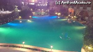 [P09] Piscina vazut de sus, seara » foto by toxicity
 - 
<span class="allrVoted glyphicon glyphicon-heart hidden" id="av640113"></span>
<a class="m-l-10 hidden" id="sv640113" onclick="voting_Foto_DelVot(,640113,4294)" role="button">șterge vot <span class="glyphicon glyphicon-remove"></span></a>
<a id="v9640113" class=" c-red"  onclick="voting_Foto_SetVot(640113)" role="button"><span class="glyphicon glyphicon-heart-empty"></span> <b>LIKE</b> = Votează poza</a> <img class="hidden"  id="f640113W9" src="/imagini/loader.gif" border="0" /><span class="AjErrMes hidden" id="e640113ErM"></span>