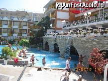 [P05] Piscina de langa bar » foto by Ana si Vlad
 - 
<span class="allrVoted glyphicon glyphicon-heart hidden" id="av460608"></span>
<a class="m-l-10 hidden" id="sv460608" onclick="voting_Foto_DelVot(,460608,4294)" role="button">șterge vot <span class="glyphicon glyphicon-remove"></span></a>
<a id="v9460608" class=" c-red"  onclick="voting_Foto_SetVot(460608)" role="button"><span class="glyphicon glyphicon-heart-empty"></span> <b>LIKE</b> = Votează poza</a> <img class="hidden"  id="f460608W9" src="/imagini/loader.gif" border="0" /><span class="AjErrMes hidden" id="e460608ErM"></span>