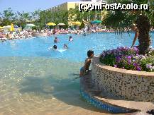 [P02] piscina » foto by didi
 - 
<span class="allrVoted glyphicon glyphicon-heart hidden" id="av36460"></span>
<a class="m-l-10 hidden" id="sv36460" onclick="voting_Foto_DelVot(,36460,4294)" role="button">șterge vot <span class="glyphicon glyphicon-remove"></span></a>
<a id="v936460" class=" c-red"  onclick="voting_Foto_SetVot(36460)" role="button"><span class="glyphicon glyphicon-heart-empty"></span> <b>LIKE</b> = Votează poza</a> <img class="hidden"  id="f36460W9" src="/imagini/loader.gif" border="0" /><span class="AjErrMes hidden" id="e36460ErM"></span>