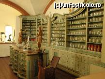 [P16] in interiorul Muzeului de farmacie german » foto by ciprian.dima
 - 
<span class="allrVoted glyphicon glyphicon-heart hidden" id="av370634"></span>
<a class="m-l-10 hidden" id="sv370634" onclick="voting_Foto_DelVot(,370634,4295)" role="button">șterge vot <span class="glyphicon glyphicon-remove"></span></a>
<a id="v9370634" class=" c-red"  onclick="voting_Foto_SetVot(370634)" role="button"><span class="glyphicon glyphicon-heart-empty"></span> <b>LIKE</b> = Votează poza</a> <img class="hidden"  id="f370634W9" src="/imagini/loader.gif" border="0" /><span class="AjErrMes hidden" id="e370634ErM"></span>