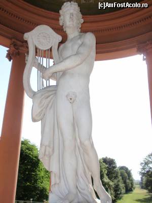 [P17] Statuia zeului Apollo cântând la liră.  » foto by ciprian.dima
 - 
<span class="allrVoted glyphicon glyphicon-heart hidden" id="av595474"></span>
<a class="m-l-10 hidden" id="sv595474" onclick="voting_Foto_DelVot(,595474,4295)" role="button">șterge vot <span class="glyphicon glyphicon-remove"></span></a>
<a id="v9595474" class=" c-red"  onclick="voting_Foto_SetVot(595474)" role="button"><span class="glyphicon glyphicon-heart-empty"></span> <b>LIKE</b> = Votează poza</a> <img class="hidden"  id="f595474W9" src="/imagini/loader.gif" border="0" /><span class="AjErrMes hidden" id="e595474ErM"></span>