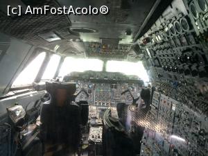 [P19] Cabina pilotilor si zona mecanicului de zbor in dreapta » foto by adichi
 - 
<span class="allrVoted glyphicon glyphicon-heart hidden" id="av749198"></span>
<a class="m-l-10 hidden" id="sv749198" onclick="voting_Foto_DelVot(,749198,4295)" role="button">șterge vot <span class="glyphicon glyphicon-remove"></span></a>
<a id="v9749198" class=" c-red"  onclick="voting_Foto_SetVot(749198)" role="button"><span class="glyphicon glyphicon-heart-empty"></span> <b>LIKE</b> = Votează poza</a> <img class="hidden"  id="f749198W9" src="/imagini/loader.gif" border="0" /><span class="AjErrMes hidden" id="e749198ErM"></span>