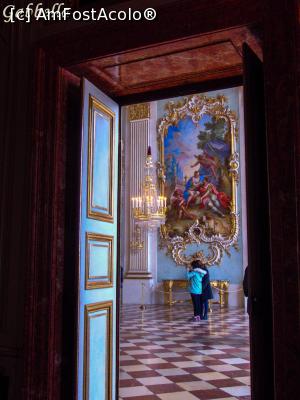 [P22] Din incaperea a 6-a spre Sala Mare » foto by GabrielaG
 - 
<span class="allrVoted glyphicon glyphicon-heart hidden" id="av744305"></span>
<a class="m-l-10 hidden" id="sv744305" onclick="voting_Foto_DelVot(,744305,4310)" role="button">șterge vot <span class="glyphicon glyphicon-remove"></span></a>
<a id="v9744305" class=" c-red"  onclick="voting_Foto_SetVot(744305)" role="button"><span class="glyphicon glyphicon-heart-empty"></span> <b>LIKE</b> = Votează poza</a> <img class="hidden"  id="f744305W9" src="/imagini/loader.gif" border="0" /><span class="AjErrMes hidden" id="e744305ErM"></span>