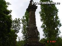 [P11] Coloana in Englischer Garten » foto by zpedro*
 - 
<span class="allrVoted glyphicon glyphicon-heart hidden" id="av94186"></span>
<a class="m-l-10 hidden" id="sv94186" onclick="voting_Foto_DelVot(,94186,4310)" role="button">șterge vot <span class="glyphicon glyphicon-remove"></span></a>
<a id="v994186" class=" c-red"  onclick="voting_Foto_SetVot(94186)" role="button"><span class="glyphicon glyphicon-heart-empty"></span> <b>LIKE</b> = Votează poza</a> <img class="hidden"  id="f94186W9" src="/imagini/loader.gif" border="0" /><span class="AjErrMes hidden" id="e94186ErM"></span>