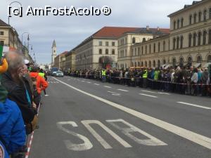 [P41] Munchen - Parada de Sf Patrick si multimea care asteapta » foto by mishu
 - 
<span class="allrVoted glyphicon glyphicon-heart hidden" id="av950327"></span>
<a class="m-l-10 hidden" id="sv950327" onclick="voting_Foto_DelVot(,950327,4310)" role="button">șterge vot <span class="glyphicon glyphicon-remove"></span></a>
<a id="v9950327" class=" c-red"  onclick="voting_Foto_SetVot(950327)" role="button"><span class="glyphicon glyphicon-heart-empty"></span> <b>LIKE</b> = Votează poza</a> <img class="hidden"  id="f950327W9" src="/imagini/loader.gif" border="0" /><span class="AjErrMes hidden" id="e950327ErM"></span>