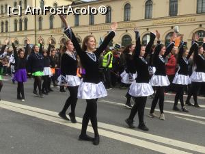 [P56] Munchen - Parada de Sf Patrick » foto by mishu
 - 
<span class="allrVoted glyphicon glyphicon-heart hidden" id="av950342"></span>
<a class="m-l-10 hidden" id="sv950342" onclick="voting_Foto_DelVot(,950342,4310)" role="button">șterge vot <span class="glyphicon glyphicon-remove"></span></a>
<a id="v9950342" class=" c-red"  onclick="voting_Foto_SetVot(950342)" role="button"><span class="glyphicon glyphicon-heart-empty"></span> <b>LIKE</b> = Votează poza</a> <img class="hidden"  id="f950342W9" src="/imagini/loader.gif" border="0" /><span class="AjErrMes hidden" id="e950342ErM"></span>