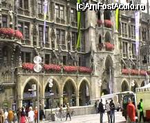 [P11] Faţada Noii Primării (Neue Rathaus) » foto by Costi
 - 
<span class="allrVoted glyphicon glyphicon-heart hidden" id="av36803"></span>
<a class="m-l-10 hidden" id="sv36803" onclick="voting_Foto_DelVot(,36803,4310)" role="button">șterge vot <span class="glyphicon glyphicon-remove"></span></a>
<a id="v936803" class=" c-red"  onclick="voting_Foto_SetVot(36803)" role="button"><span class="glyphicon glyphicon-heart-empty"></span> <b>LIKE</b> = Votează poza</a> <img class="hidden"  id="f36803W9" src="/imagini/loader.gif" border="0" /><span class="AjErrMes hidden" id="e36803ErM"></span>