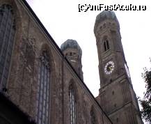 [P21] Vedere dinspre est a Frauenkirche » foto by Costi
 - 
<span class="allrVoted glyphicon glyphicon-heart hidden" id="av36814"></span>
<a class="m-l-10 hidden" id="sv36814" onclick="voting_Foto_DelVot(,36814,4310)" role="button">șterge vot <span class="glyphicon glyphicon-remove"></span></a>
<a id="v936814" class=" c-red"  onclick="voting_Foto_SetVot(36814)" role="button"><span class="glyphicon glyphicon-heart-empty"></span> <b>LIKE</b> = Votează poza</a> <img class="hidden"  id="f36814W9" src="/imagini/loader.gif" border="0" /><span class="AjErrMes hidden" id="e36814ErM"></span>