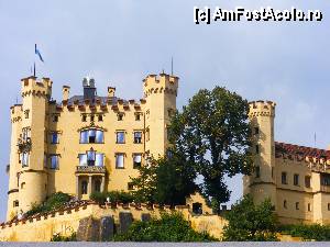 [P63] Castelul Schwangau se afla mult mai jos decat Neuschwanstein » foto by Puiu2010
 - 
<span class="allrVoted glyphicon glyphicon-heart hidden" id="av378294"></span>
<a class="m-l-10 hidden" id="sv378294" onclick="voting_Foto_DelVot(,378294,4310)" role="button">șterge vot <span class="glyphicon glyphicon-remove"></span></a>
<a id="v9378294" class=" c-red"  onclick="voting_Foto_SetVot(378294)" role="button"><span class="glyphicon glyphicon-heart-empty"></span> <b>LIKE</b> = Votează poza</a> <img class="hidden"  id="f378294W9" src="/imagini/loader.gif" border="0" /><span class="AjErrMes hidden" id="e378294ErM"></span>