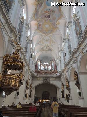 [P45] Biserica Sf Petru - interior » foto by andromeda
 - 
<span class="allrVoted glyphicon glyphicon-heart hidden" id="av495256"></span>
<a class="m-l-10 hidden" id="sv495256" onclick="voting_Foto_DelVot(,495256,4310)" role="button">șterge vot <span class="glyphicon glyphicon-remove"></span></a>
<a id="v9495256" class=" c-red"  onclick="voting_Foto_SetVot(495256)" role="button"><span class="glyphicon glyphicon-heart-empty"></span> <b>LIKE</b> = Votează poza</a> <img class="hidden"  id="f495256W9" src="/imagini/loader.gif" border="0" /><span class="AjErrMes hidden" id="e495256ErM"></span>