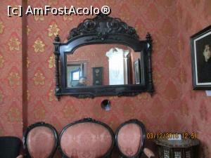 [P45] Biroul tatalui si gaura spre camera spiritelor.  » foto by elviramvio
 - 
<span class="allrVoted glyphicon glyphicon-heart hidden" id="av817636"></span>
<a class="m-l-10 hidden" id="sv817636" onclick="voting_Foto_DelVot(,817636,4329)" role="button">șterge vot <span class="glyphicon glyphicon-remove"></span></a>
<a id="v9817636" class=" c-red"  onclick="voting_Foto_SetVot(817636)" role="button"><span class="glyphicon glyphicon-heart-empty"></span> <b>LIKE</b> = Votează poza</a> <img class="hidden"  id="f817636W9" src="/imagini/loader.gif" border="0" /><span class="AjErrMes hidden" id="e817636ErM"></span>