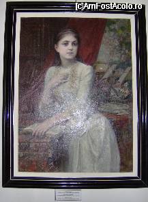 [P13] Castelul Iulia Hasdeu - portret in marime naturala a Iuliei la 18 ani. » foto by cc_iordachescu
 - 
<span class="allrVoted glyphicon glyphicon-heart hidden" id="av55237"></span>
<a class="m-l-10 hidden" id="sv55237" onclick="voting_Foto_DelVot(,55237,4329)" role="button">șterge vot <span class="glyphicon glyphicon-remove"></span></a>
<a id="v955237" class=" c-red"  onclick="voting_Foto_SetVot(55237)" role="button"><span class="glyphicon glyphicon-heart-empty"></span> <b>LIKE</b> = Votează poza</a> <img class="hidden"  id="f55237W9" src="/imagini/loader.gif" border="0" /><span class="AjErrMes hidden" id="e55237ErM"></span>