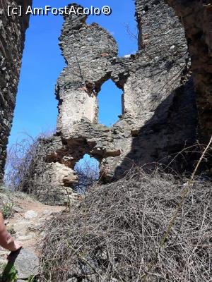 [P03] ziduri, ruine » foto by Daniela H
 - 
<span class="allrVoted glyphicon glyphicon-heart hidden" id="av1357344"></span>
<a class="m-l-10 hidden" id="sv1357344" onclick="voting_Foto_DelVot(,1357344,4346)" role="button">șterge vot <span class="glyphicon glyphicon-remove"></span></a>
<a id="v91357344" class=" c-red"  onclick="voting_Foto_SetVot(1357344)" role="button"><span class="glyphicon glyphicon-heart-empty"></span> <b>LIKE</b> = Votează poza</a> <img class="hidden"  id="f1357344W9" src="/imagini/loader.gif" border="0" /><span class="AjErrMes hidden" id="e1357344ErM"></span>