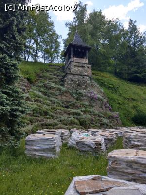 [P27] Mânăstirea de la Prislop, un loc minunat. » foto by maryka
 - 
<span class="allrVoted glyphicon glyphicon-heart hidden" id="av1299788"></span>
<a class="m-l-10 hidden" id="sv1299788" onclick="voting_Foto_DelVot(,1299788,4346)" role="button">șterge vot <span class="glyphicon glyphicon-remove"></span></a>
<a id="v91299788" class=" c-red"  onclick="voting_Foto_SetVot(1299788)" role="button"><span class="glyphicon glyphicon-heart-empty"></span> <b>LIKE</b> = Votează poza</a> <img class="hidden"  id="f1299788W9" src="/imagini/loader.gif" border="0" /><span class="AjErrMes hidden" id="e1299788ErM"></span>