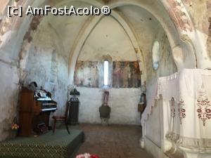 [P09] Interior biserică-la stânga instrumentul muzical despre care am povestit » foto by AZE
 - 
<span class="allrVoted glyphicon glyphicon-heart hidden" id="av1074175"></span>
<a class="m-l-10 hidden" id="sv1074175" onclick="voting_Foto_DelVot(,1074175,4346)" role="button">șterge vot <span class="glyphicon glyphicon-remove"></span></a>
<a id="v91074175" class=" c-red"  onclick="voting_Foto_SetVot(1074175)" role="button"><span class="glyphicon glyphicon-heart-empty"></span> <b>LIKE</b> = Votează poza</a> <img class="hidden"  id="f1074175W9" src="/imagini/loader.gif" border="0" /><span class="AjErrMes hidden" id="e1074175ErM"></span>