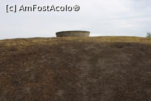 [P19] Mormântul Tracic Pomorie, Pe Tumul nu am reușit să ajung până în vârf, dar am reușit să-l pozez, mult noroi și pantă... » foto by mprofeanu
 - 
<span class="allrVoted glyphicon glyphicon-heart hidden" id="av1208510"></span>
<a class="m-l-10 hidden" id="sv1208510" onclick="voting_Foto_DelVot(,1208510,4357)" role="button">șterge vot <span class="glyphicon glyphicon-remove"></span></a>
<a id="v91208510" class=" c-red"  onclick="voting_Foto_SetVot(1208510)" role="button"><span class="glyphicon glyphicon-heart-empty"></span> <b>LIKE</b> = Votează poza</a> <img class="hidden"  id="f1208510W9" src="/imagini/loader.gif" border="0" /><span class="AjErrMes hidden" id="e1208510ErM"></span>