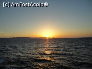 [P01] Apus de soare, Zante, 2010.  » foto by maryka
 - 
<span class="allrVoted glyphicon glyphicon-heart hidden" id="av883287"></span>
<a class="m-l-10 hidden" id="sv883287" onclick="voting_Foto_DelVot(,883287,4364)" role="button">șterge vot <span class="glyphicon glyphicon-remove"></span></a>
<a id="v9883287" class=" c-red"  onclick="voting_Foto_SetVot(883287)" role="button"><span class="glyphicon glyphicon-heart-empty"></span> <b>LIKE</b> = Votează poza</a> <img class="hidden"  id="f883287W9" src="/imagini/loader.gif" border="0" /><span class="AjErrMes hidden" id="e883287ErM"></span>