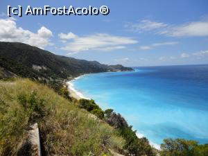 [P28] Lefkada, plaja Pefkoulia.  » foto by maryka
 - 
<span class="allrVoted glyphicon glyphicon-heart hidden" id="av883318"></span>
<a class="m-l-10 hidden" id="sv883318" onclick="voting_Foto_DelVot(,883318,4364)" role="button">șterge vot <span class="glyphicon glyphicon-remove"></span></a>
<a id="v9883318" class=" c-red"  onclick="voting_Foto_SetVot(883318)" role="button"><span class="glyphicon glyphicon-heart-empty"></span> <b>LIKE</b> = Votează poza</a> <img class="hidden"  id="f883318W9" src="/imagini/loader.gif" border="0" /><span class="AjErrMes hidden" id="e883318ErM"></span>