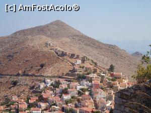 [P36] Symi, văzut de sus de la castel.  » foto by maryka
 - 
<span class="allrVoted glyphicon glyphicon-heart hidden" id="av883326"></span>
<a class="m-l-10 hidden" id="sv883326" onclick="voting_Foto_DelVot(,883326,4364)" role="button">șterge vot <span class="glyphicon glyphicon-remove"></span></a>
<a id="v9883326" class=" c-red"  onclick="voting_Foto_SetVot(883326)" role="button"><span class="glyphicon glyphicon-heart-empty"></span> <b>LIKE</b> = Votează poza</a> <img class="hidden"  id="f883326W9" src="/imagini/loader.gif" border="0" /><span class="AjErrMes hidden" id="e883326ErM"></span>