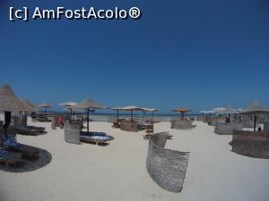 [P33] plaja hotel » foto by elenaadina
 - 
<span class="allrVoted glyphicon glyphicon-heart hidden" id="av1324151"></span>
<a class="m-l-10 hidden" id="sv1324151" onclick="voting_Foto_DelVot(,1324151,4365)" role="button">șterge vot <span class="glyphicon glyphicon-remove"></span></a>
<a id="v91324151" class=" c-red"  onclick="voting_Foto_SetVot(1324151)" role="button"><span class="glyphicon glyphicon-heart-empty"></span> <b>LIKE</b> = Votează poza</a> <img class="hidden"  id="f1324151W9" src="/imagini/loader.gif" border="0" /><span class="AjErrMes hidden" id="e1324151ErM"></span>