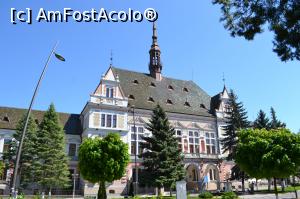 [P09] Palatul administrativ văzut din parc » foto by AZE
 - 
<span class="allrVoted glyphicon glyphicon-heart hidden" id="av981820"></span>
<a class="m-l-10 hidden" id="sv981820" onclick="voting_Foto_DelVot(,981820,4370)" role="button">șterge vot <span class="glyphicon glyphicon-remove"></span></a>
<a id="v9981820" class=" c-red"  onclick="voting_Foto_SetVot(981820)" role="button"><span class="glyphicon glyphicon-heart-empty"></span> <b>LIKE</b> = Votează poza</a> <img class="hidden"  id="f981820W9" src="/imagini/loader.gif" border="0" /><span class="AjErrMes hidden" id="e981820ErM"></span>