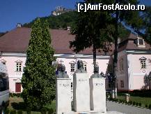 [P15] Busturile lui Horea, Closca si Crisan din fata Muzeului » foto by presario
 - 
<span class="allrVoted glyphicon glyphicon-heart hidden" id="av137438"></span>
<a class="m-l-10 hidden" id="sv137438" onclick="voting_Foto_DelVot(,137438,4370)" role="button">șterge vot <span class="glyphicon glyphicon-remove"></span></a>
<a id="v9137438" class=" c-red"  onclick="voting_Foto_SetVot(137438)" role="button"><span class="glyphicon glyphicon-heart-empty"></span> <b>LIKE</b> = Votează poza</a> <img class="hidden"  id="f137438W9" src="/imagini/loader.gif" border="0" /><span class="AjErrMes hidden" id="e137438ErM"></span>