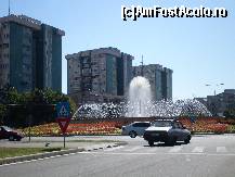 [P26] Fantana arteziana din sensul giratoriu de la Lido- Pta Arras din Deva. » foto by presario
 - 
<span class="allrVoted glyphicon glyphicon-heart hidden" id="av137449"></span>
<a class="m-l-10 hidden" id="sv137449" onclick="voting_Foto_DelVot(,137449,4370)" role="button">șterge vot <span class="glyphicon glyphicon-remove"></span></a>
<a id="v9137449" class=" c-red"  onclick="voting_Foto_SetVot(137449)" role="button"><span class="glyphicon glyphicon-heart-empty"></span> <b>LIKE</b> = Votează poza</a> <img class="hidden"  id="f137449W9" src="/imagini/loader.gif" border="0" /><span class="AjErrMes hidden" id="e137449ErM"></span>