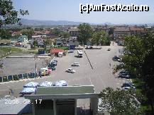 [P4x] Cabina funicularului a pornit să urce. Jos se vede staţia de îmbarcare. » foto by Costi
 - 
<span class="allrVoted glyphicon glyphicon-heart hidden" id="av37887"></span>
<a class="m-l-10 hidden" id="sv37887" onclick="voting_Foto_DelVot(,37887,4370)" role="button">șterge vot <span class="glyphicon glyphicon-remove"></span></a>
<a id="v937887" class=" c-red"  onclick="voting_Foto_SetVot(37887)" role="button"><span class="glyphicon glyphicon-heart-empty"></span> <b>LIKE</b> = Votează poza</a> <img class="hidden"  id="f37887W9" src="/imagini/loader.gif" border="0" /><span class="AjErrMes hidden" id="e37887ErM"></span>