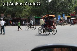 [P02] Ricșa, un mijloc de deplasare ideal, atunci când căldura nu topește orice formă de viață » foto by glcitizen
 - 
<span class="allrVoted glyphicon glyphicon-heart hidden" id="av844299"></span>
<a class="m-l-10 hidden" id="sv844299" onclick="voting_Foto_DelVot(,844299,4373)" role="button">șterge vot <span class="glyphicon glyphicon-remove"></span></a>
<a id="v9844299" class=" c-red"  onclick="voting_Foto_SetVot(844299)" role="button"><span class="glyphicon glyphicon-heart-empty"></span> <b>LIKE</b> = Votează poza</a> <img class="hidden"  id="f844299W9" src="/imagini/loader.gif" border="0" /><span class="AjErrMes hidden" id="e844299ErM"></span>