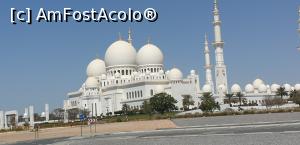 [P01] Moscheea cea mai mare din Emiratele arabe si a 8 a din lume » foto by kmy
 - 
<span class="allrVoted glyphicon glyphicon-heart hidden" id="av1155913"></span>
<a class="m-l-10 hidden" id="sv1155913" onclick="voting_Foto_DelVot(,1155913,4375)" role="button">șterge vot <span class="glyphicon glyphicon-remove"></span></a>
<a id="v91155913" class=" c-red"  onclick="voting_Foto_SetVot(1155913)" role="button"><span class="glyphicon glyphicon-heart-empty"></span> <b>LIKE</b> = Votează poza</a> <img class="hidden"  id="f1155913W9" src="/imagini/loader.gif" border="0" /><span class="AjErrMes hidden" id="e1155913ErM"></span>