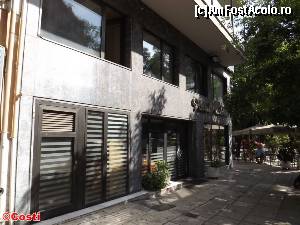 [P01] Intrarea la Hotel Mandrino este mai degrabă modestă.  » foto by Costi
 - 
<span class="allrVoted glyphicon glyphicon-heart hidden" id="av514894"></span>
<a class="m-l-10 hidden" id="sv514894" onclick="voting_Foto_DelVot(,514894,4392)" role="button">șterge vot <span class="glyphicon glyphicon-remove"></span></a>
<a id="v9514894" class=" c-red"  onclick="voting_Foto_SetVot(514894)" role="button"><span class="glyphicon glyphicon-heart-empty"></span> <b>LIKE</b> = Votează poza</a> <img class="hidden"  id="f514894W9" src="/imagini/loader.gif" border="0" /><span class="AjErrMes hidden" id="e514894ErM"></span>