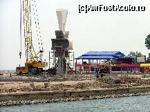 [P16] Ridicarea noului obelisc dupa inundatii » foto by pepsi70ro
 - 
<span class="allrVoted glyphicon glyphicon-heart hidden" id="av189701"></span>
<a class="m-l-10 hidden" id="sv189701" onclick="voting_Foto_DelVot(,189701,4397)" role="button">șterge vot <span class="glyphicon glyphicon-remove"></span></a>
<a id="v9189701" class=" c-red"  onclick="voting_Foto_SetVot(189701)" role="button"><span class="glyphicon glyphicon-heart-empty"></span> <b>LIKE</b> = Votează poza</a> <img class="hidden"  id="f189701W9" src="/imagini/loader.gif" border="0" /><span class="AjErrMes hidden" id="e189701ErM"></span>