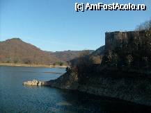 [P10] Barajul de acumulare de la Vidraru- lacul vazut in alta directie » foto by Diaura*
 - 
<span class="allrVoted glyphicon glyphicon-heart hidden" id="av52955"></span>
<a class="m-l-10 hidden" id="sv52955" onclick="voting_Foto_DelVot(,52955,4399)" role="button">șterge vot <span class="glyphicon glyphicon-remove"></span></a>
<a id="v952955" class=" c-red"  onclick="voting_Foto_SetVot(52955)" role="button"><span class="glyphicon glyphicon-heart-empty"></span> <b>LIKE</b> = Votează poza</a> <img class="hidden"  id="f52955W9" src="/imagini/loader.gif" border="0" /><span class="AjErrMes hidden" id="e52955ErM"></span>