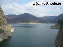 [P02] Lacul de acumulare Vidraru » foto by magdalena
 - 
<span class="allrVoted glyphicon glyphicon-heart hidden" id="av66788"></span>
<a class="m-l-10 hidden" id="sv66788" onclick="voting_Foto_DelVot(,66788,4399)" role="button">șterge vot <span class="glyphicon glyphicon-remove"></span></a>
<a id="v966788" class=" c-red"  onclick="voting_Foto_SetVot(66788)" role="button"><span class="glyphicon glyphicon-heart-empty"></span> <b>LIKE</b> = Votează poza</a> <img class="hidden"  id="f66788W9" src="/imagini/loader.gif" border="0" /><span class="AjErrMes hidden" id="e66788ErM"></span>
